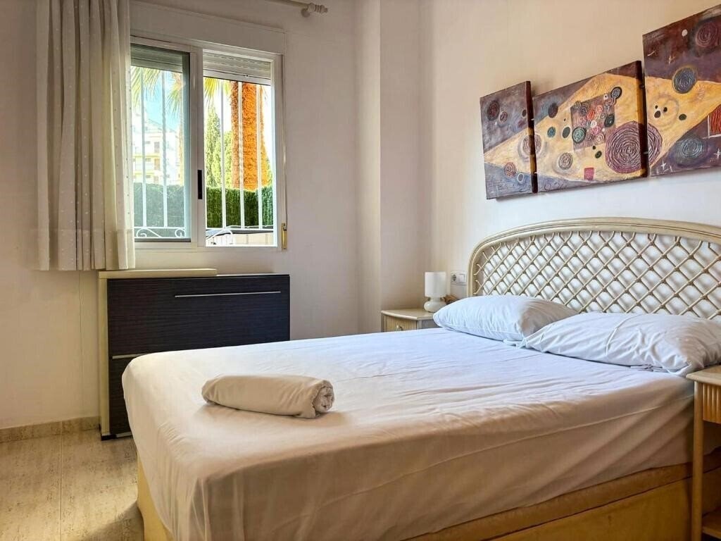 Фотографія Apartamentos Senorio de Oropesa 3000 3*