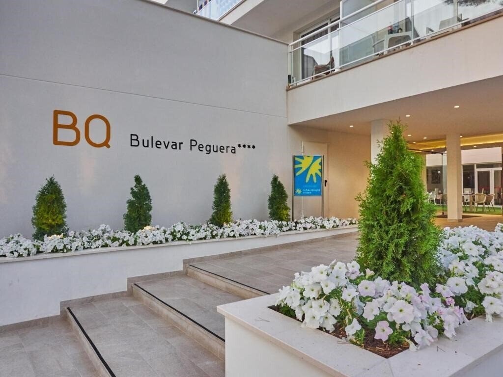 Готель Bulevar Peguera 4*