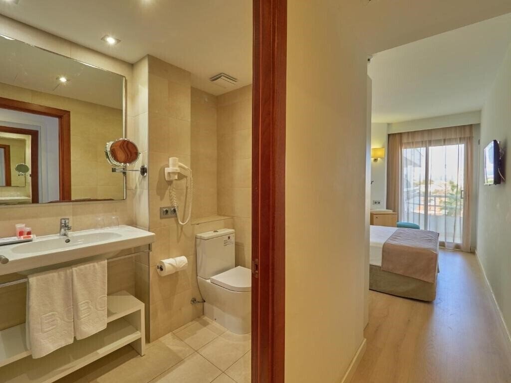 Фотографія BQ Can Picafort 4*