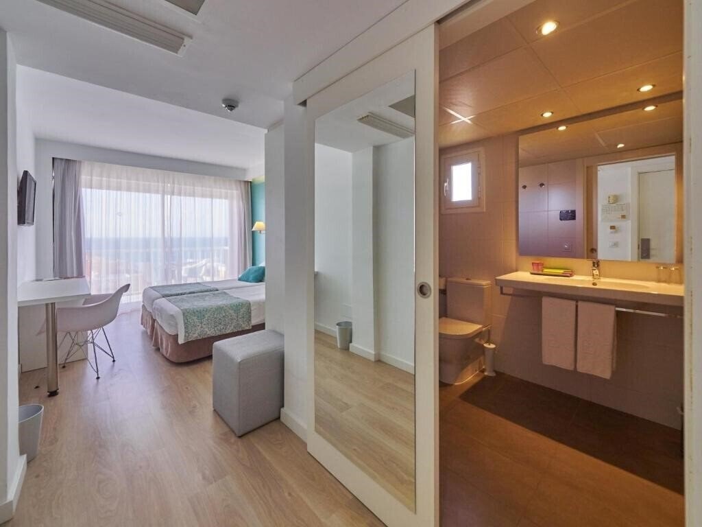 Фотография BQ Apolo Hotel 4*
