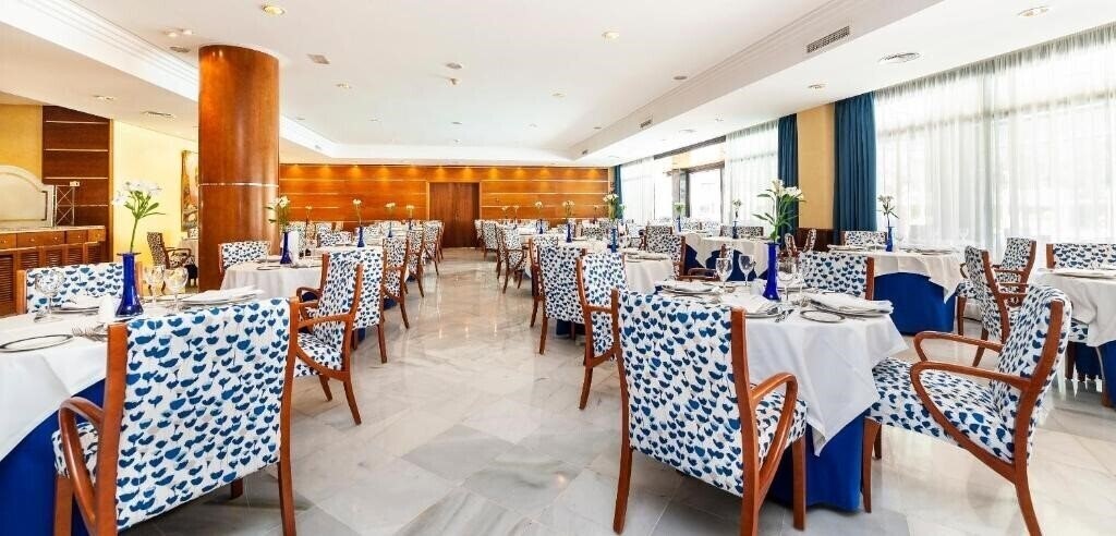 Картинка Serrano Palace 5*