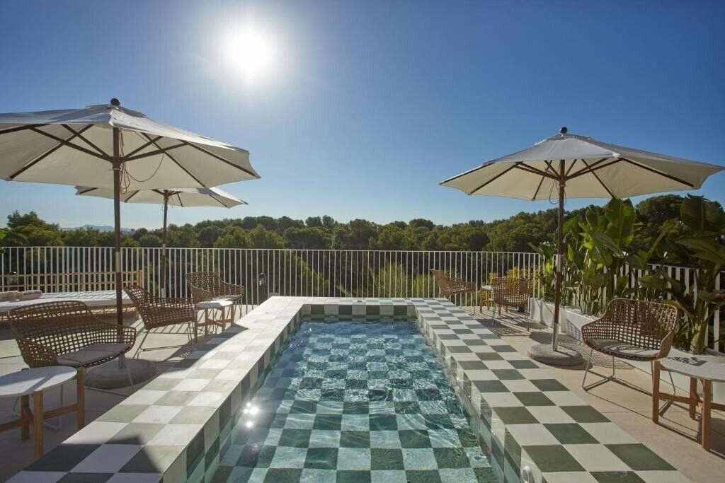 Готель Belle Marivent Petit 4*