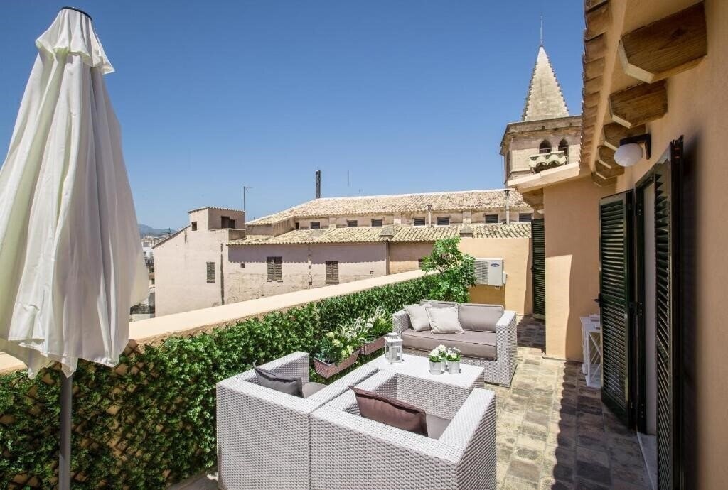 Готель Confraria Singular Suites 4*