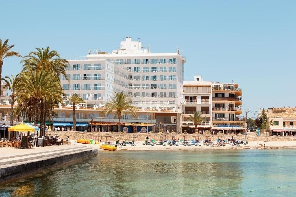 Отель Sunprime Waterfront 3*