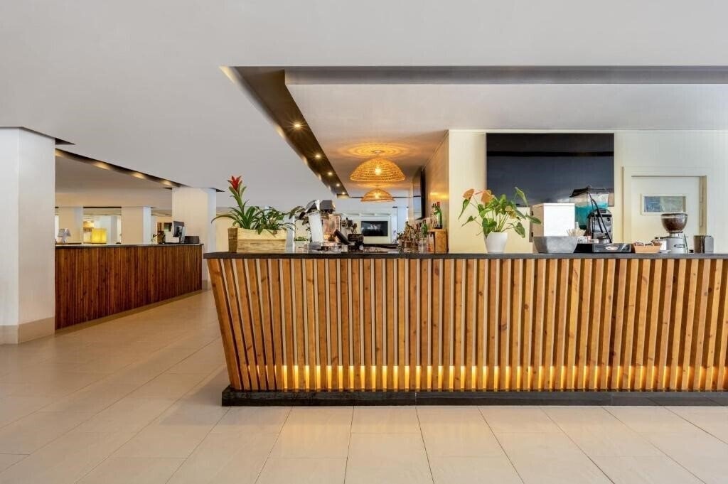 Картинка Sol Mirlos Tordos 4*