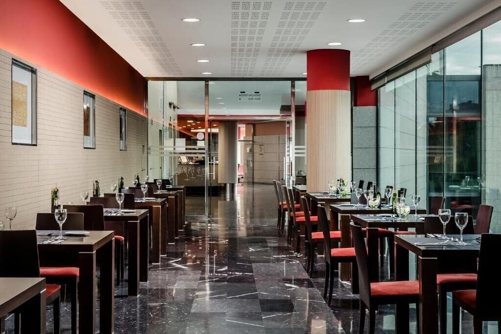 Зображення Hotel Eurostars Reina Felicia 4*