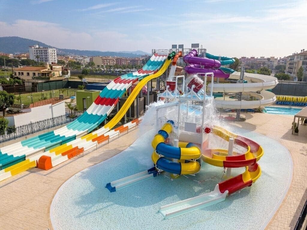 Фото Golden Taurus Aquapark Resort 4*