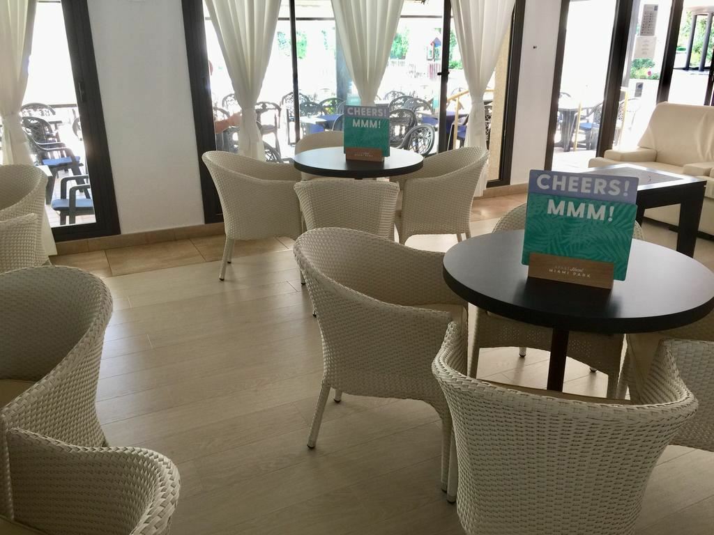 Фото Aparthotel Miami Park апартаменты