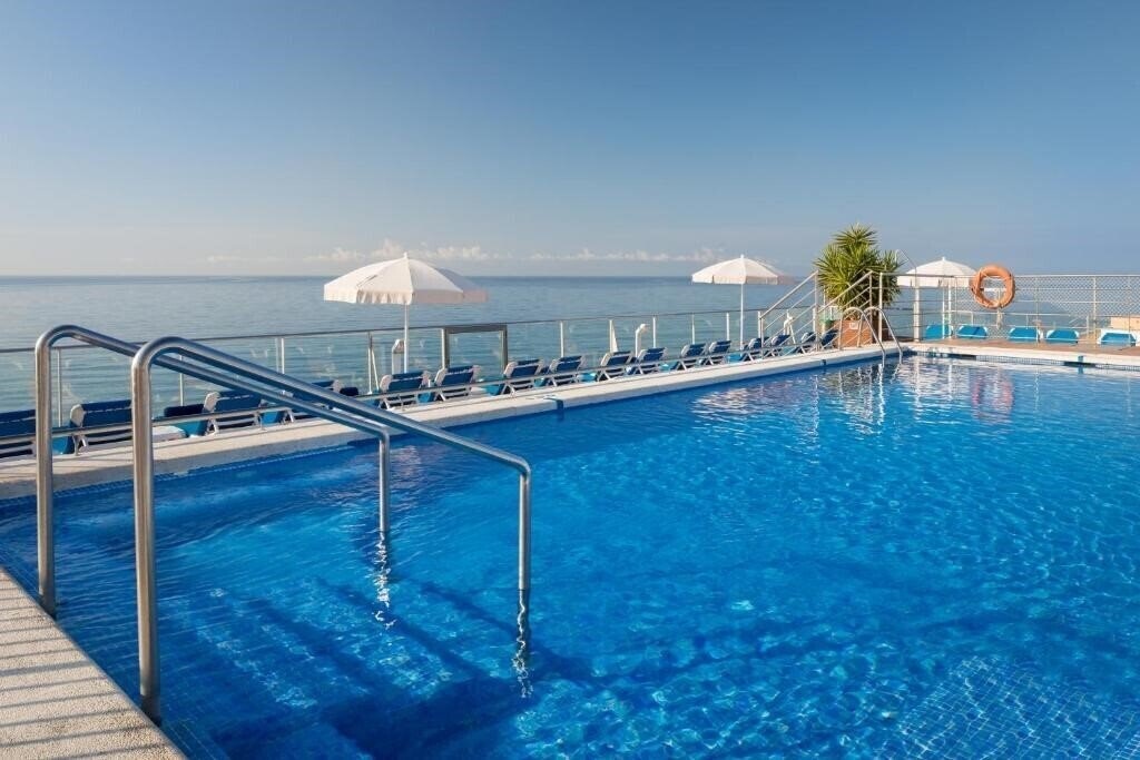 Отель HTop Pineda Palacе 4*