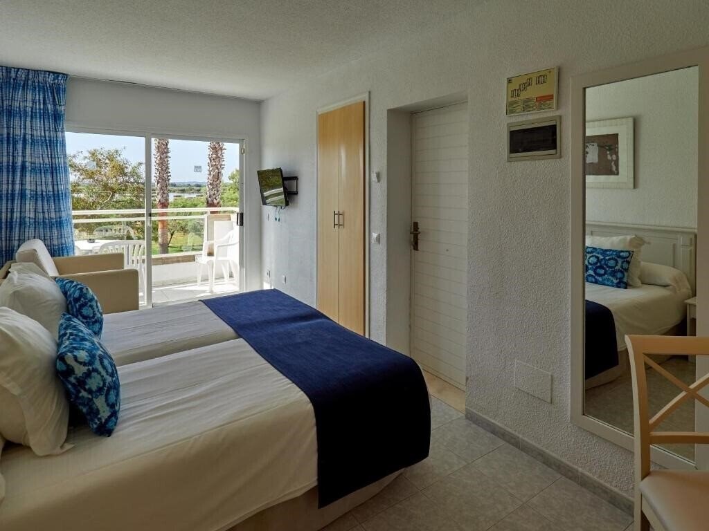 Фото Viva Alcudia Sun Village Aparthotel 3*