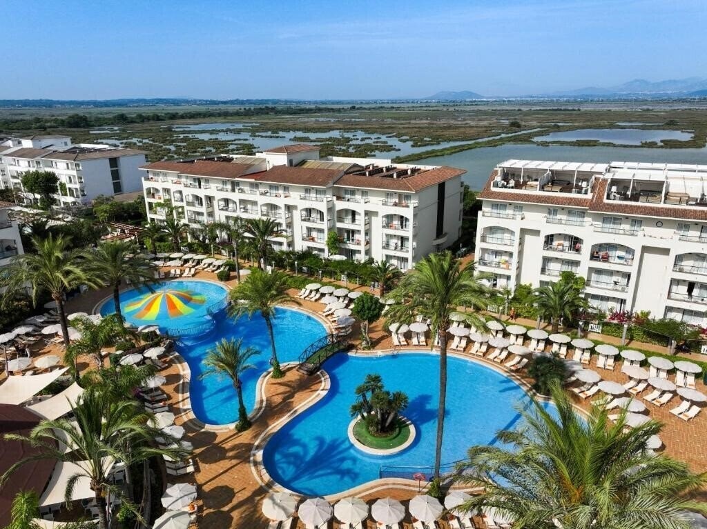 Готель Viva Blue & SPA 4*