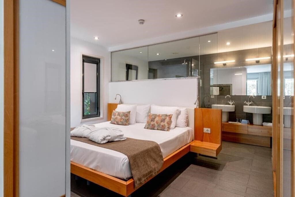 Фото NM Suites 4*