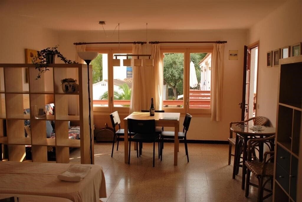 Фото Apartaments Margarita Sabina Pinell 3*