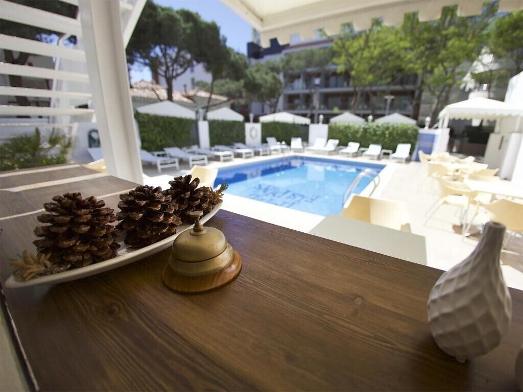 Фото Hotel Els Pins 3*