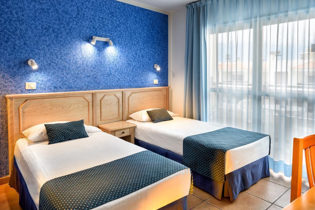 Готель Apartamentos Oro Blanco 2*