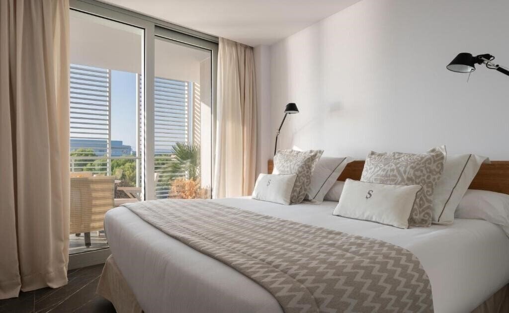 Фото Pure Salt Residences 5*