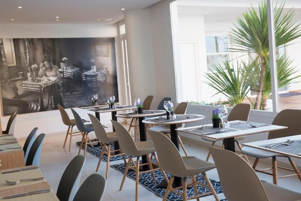 Картинка HM Tropical 4*