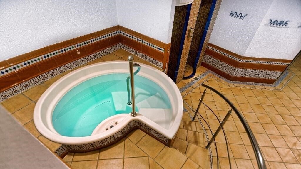 Фото Escorial Hotel 3*