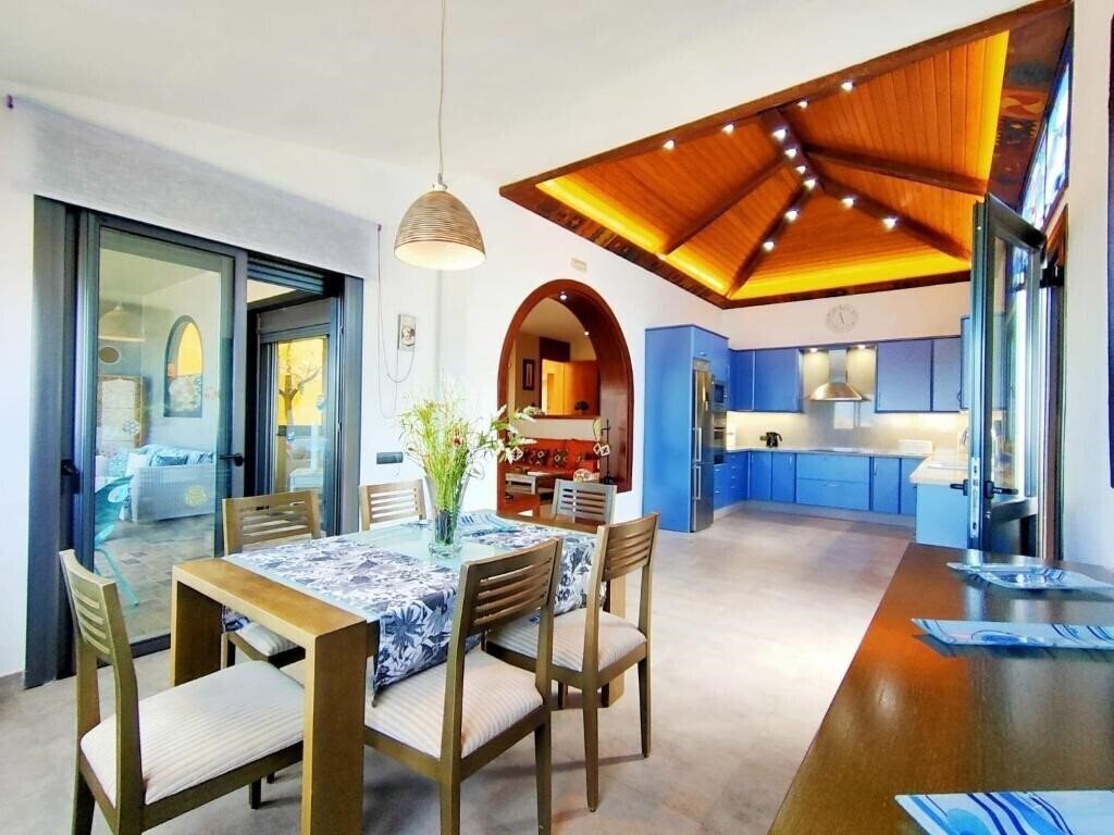 Картинка Anais Villa 3*