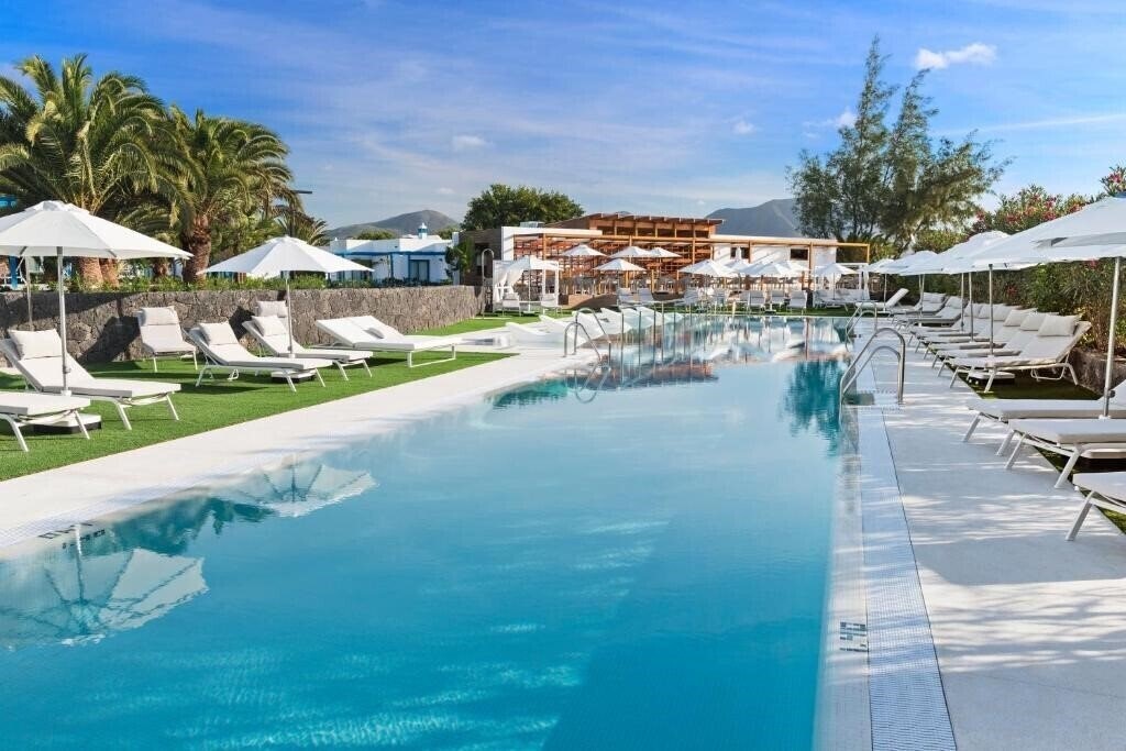 Изображение Elba Premium Suites 4*