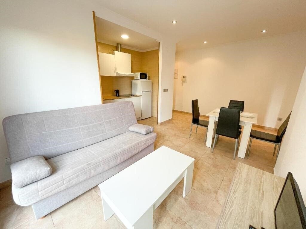 Отель Apartamentos Revolta Sanxenxo 3000 3*