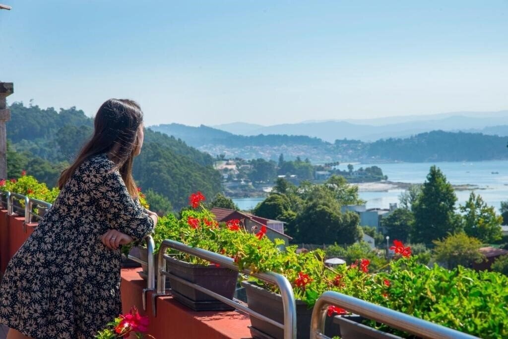 Отель Villa Covelo Poio 3*