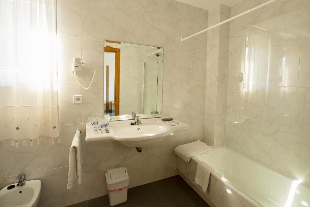 Фотографія Hotel Brisa Da Lanzada 3*