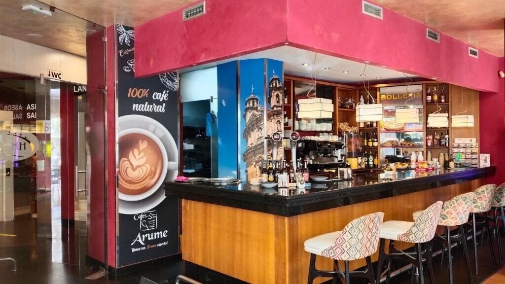 Фото Hotel HHB Pontevedra Confort 2*