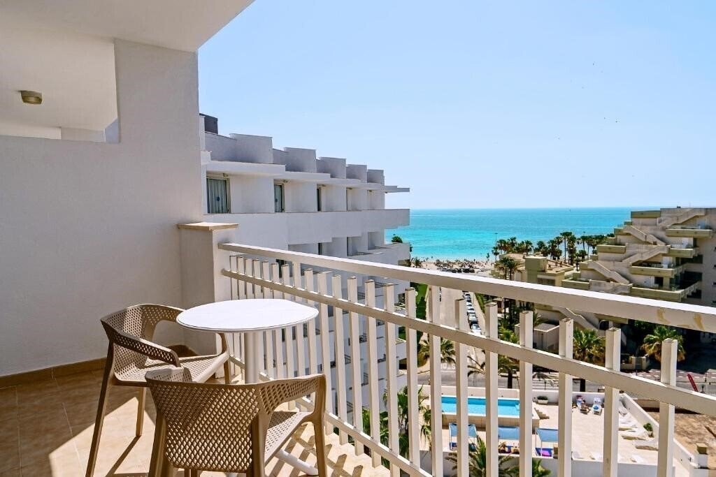 Фото Ibersol Siurell 4*