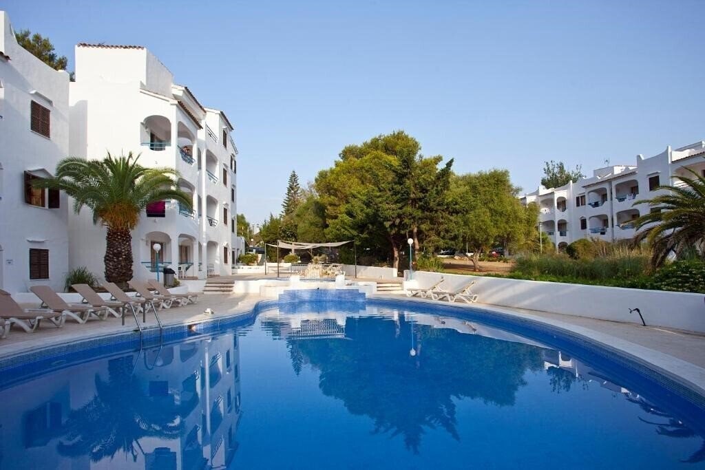 Отель Bj Apartamentos Europa 3*