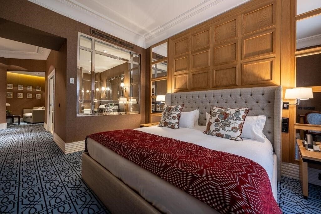 Готель Hotel Rector 5*