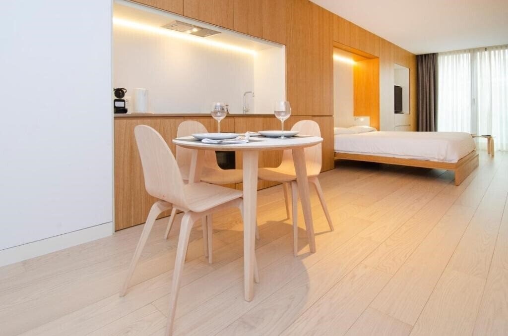 Отель Hoom Apartments Juan Bravo 56 Madrid 5*