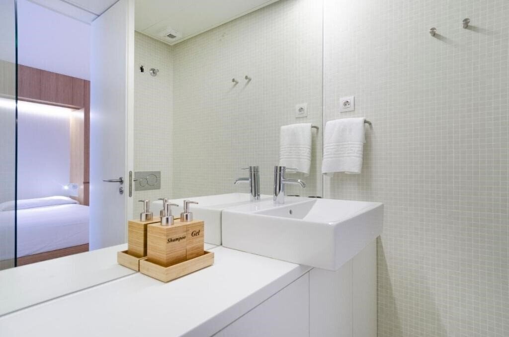 Фотографія Hoom Apartments Juan Bravo 56 Madrid 5*