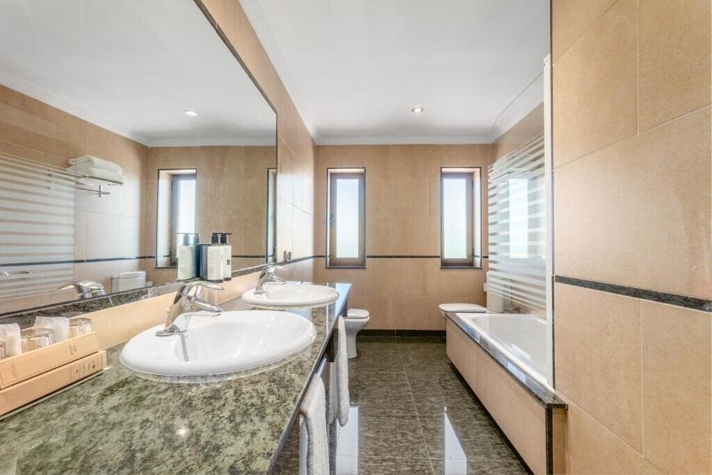 Фотография Hotel Crisol Regio 4*