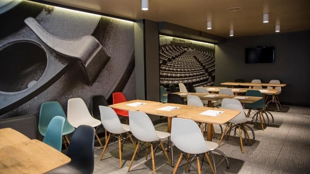 Картинка Ibis Salamanca 2*