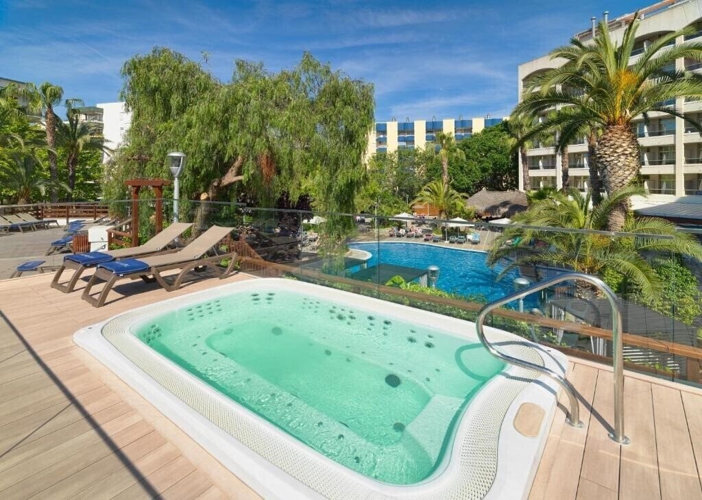 Фотография H10 Salou Princess 4*
