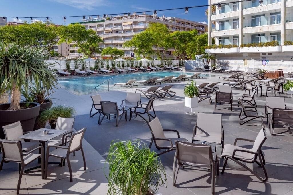 Зображення Olympus Palace 4*