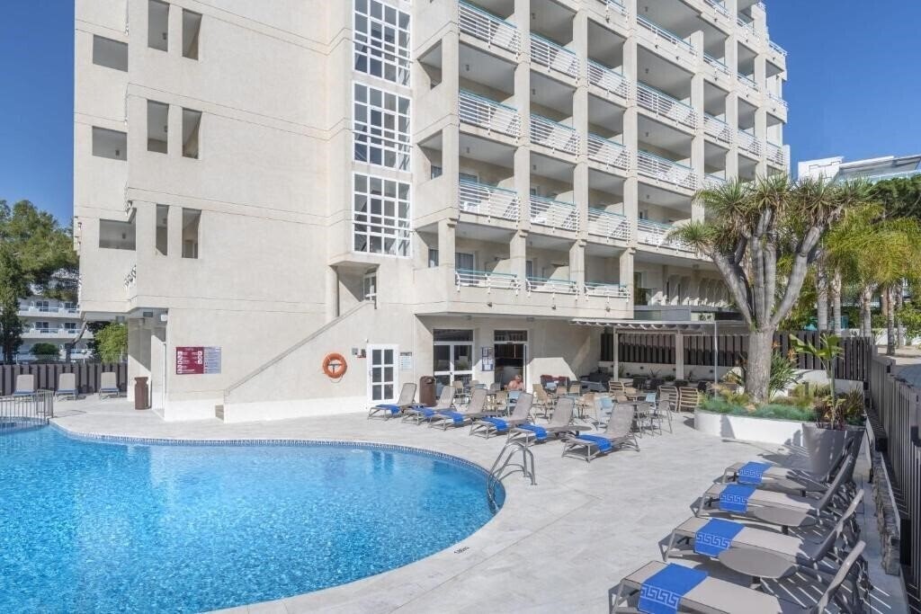 Готель Acqua Hotel Salou 3*