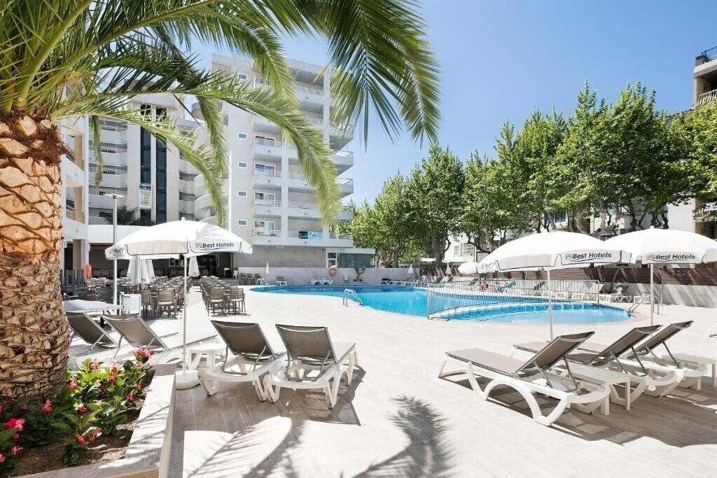 Готель Hotel Best Da Vinci 4*