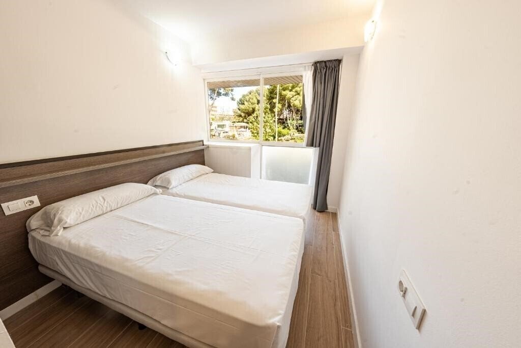 Фото Park Suites Salou 3*