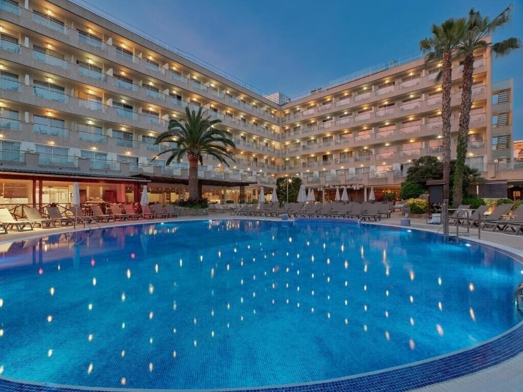 Готель H10 Vintage Salou 4*