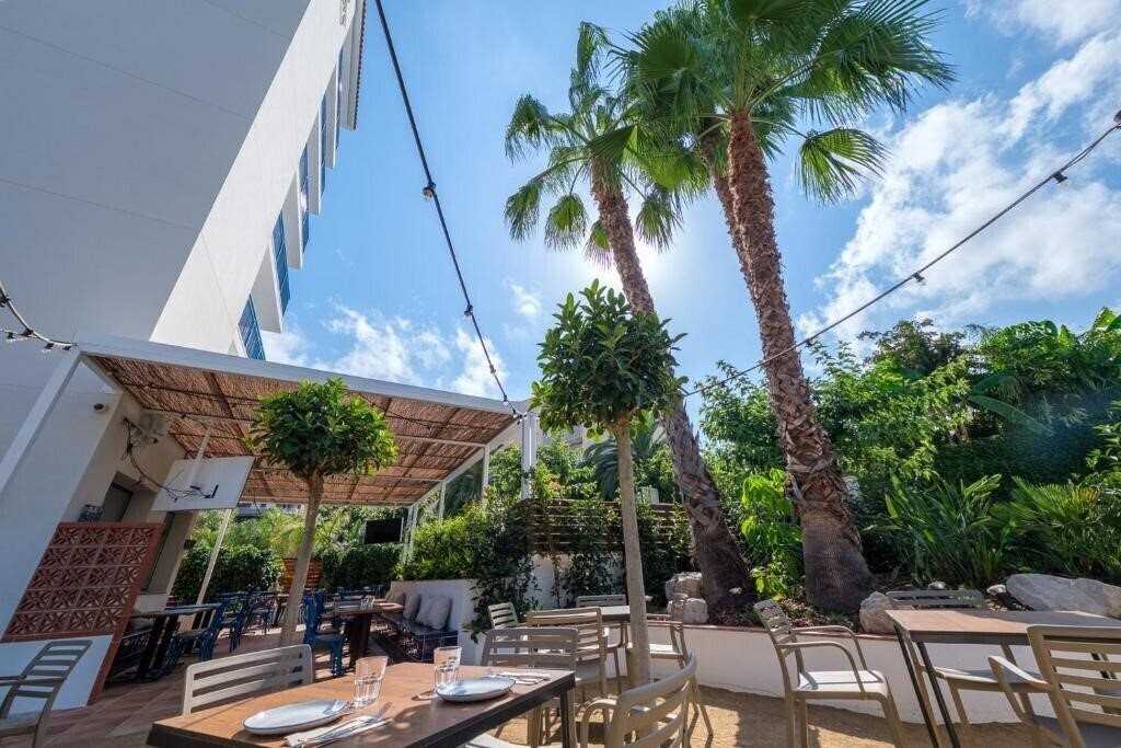 Картинка Les Dalies Apartments апартаменты