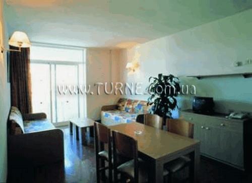 Фотография Aparthotel CYE Holiday Centre 3*