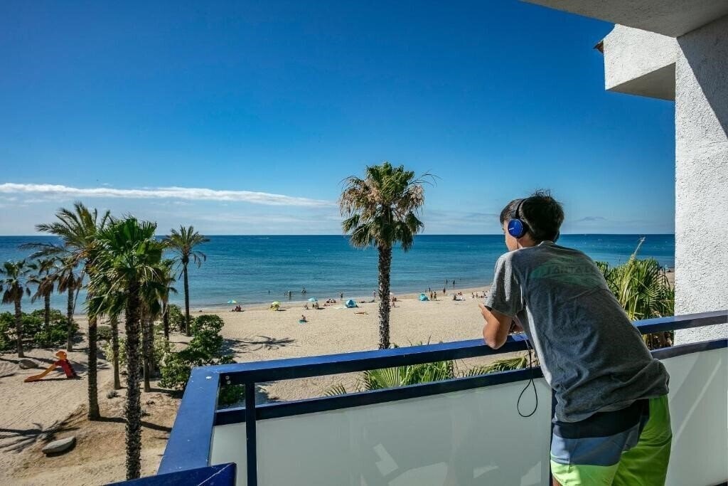 Готель Pins Platja Apartamentos апартаменты