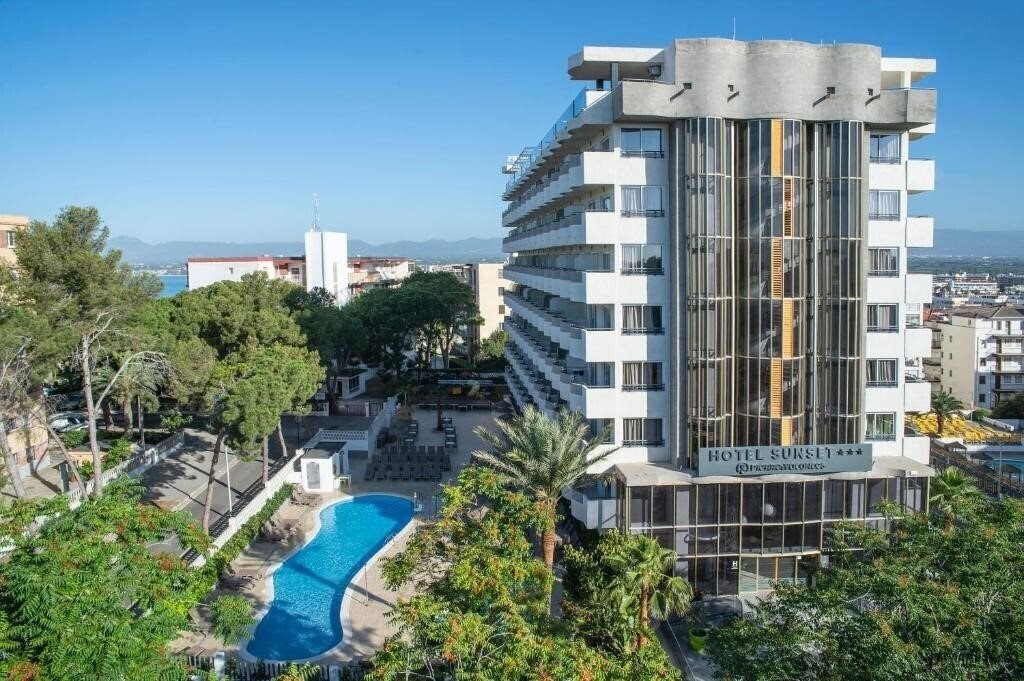 Отель Salou Sunset by Pierre & Vacances 3*