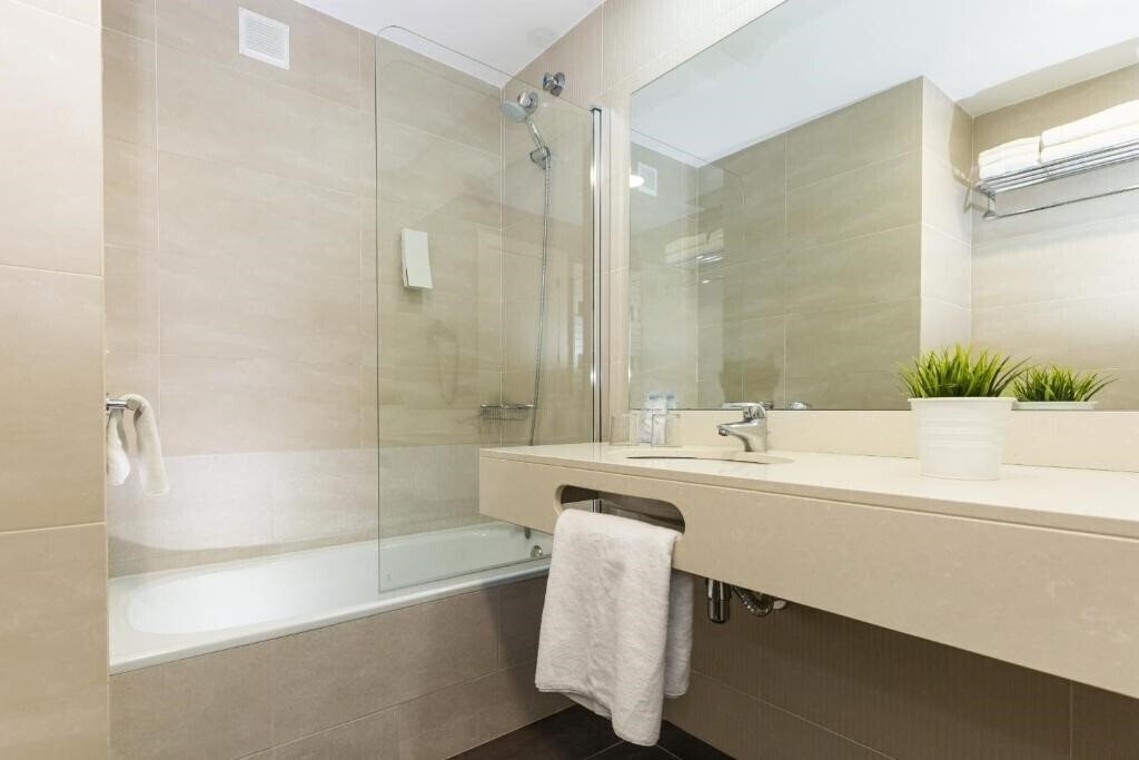 Изображение Acacias Apartamentos Salou 3*