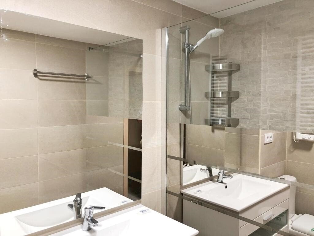 Фотография Acantilados Playa Salou 3*