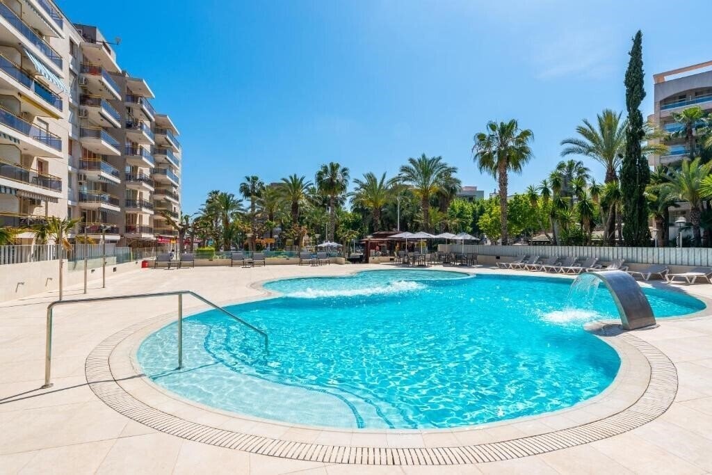 Отель Rentalmar Salou Playa 3*