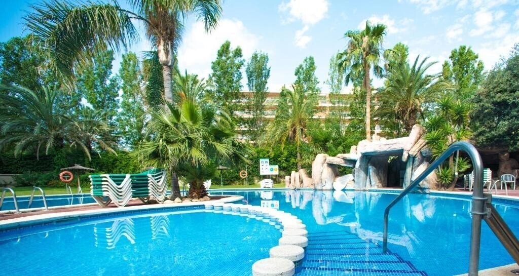 Готель Aparthotel Ona Jardines Paraisol 2*