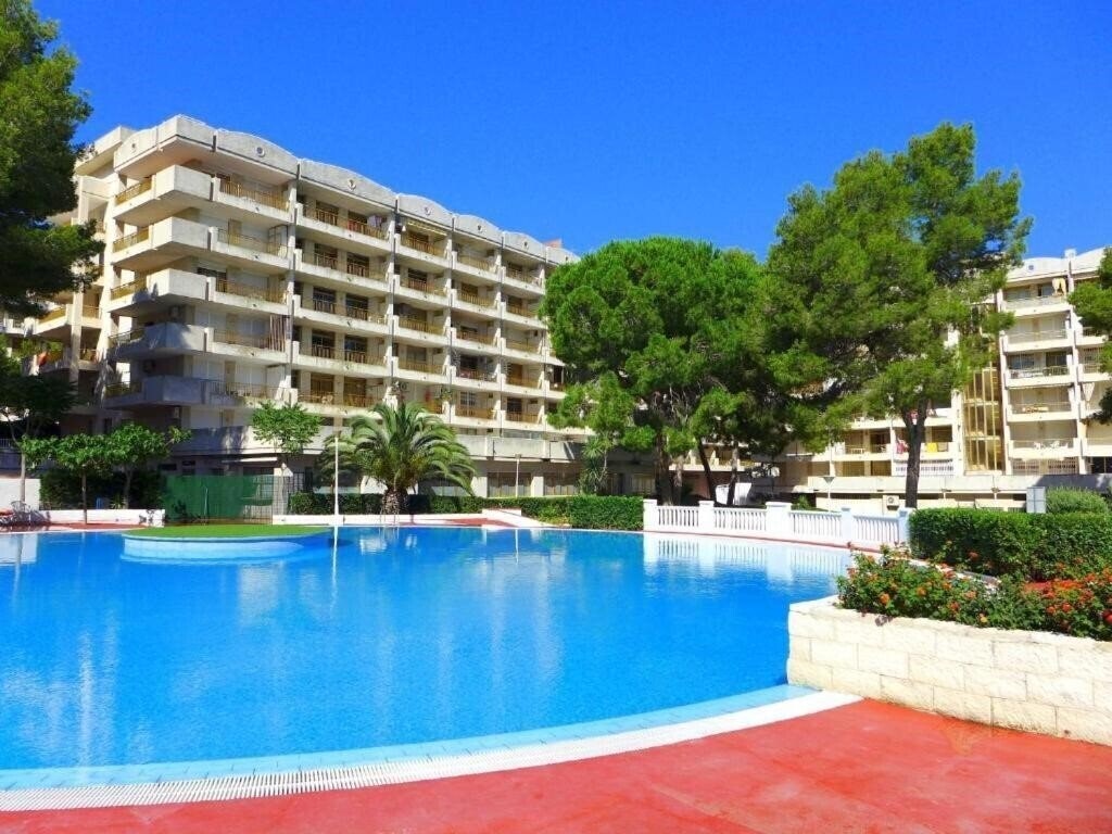 Отель Catalonia Park Apartamentos 2*